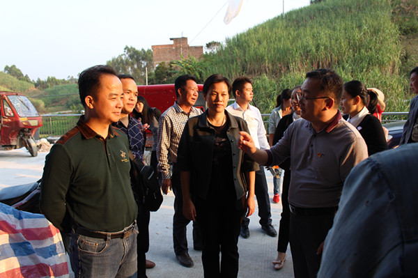 环江人口计生网_市计生委领导到城中区环江村检查指导幸福家园 计卫联合工作