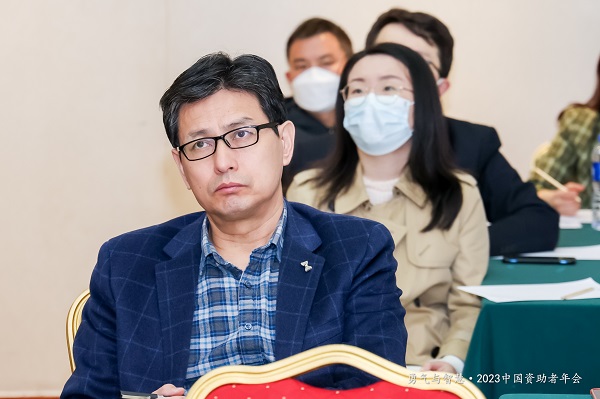参加资助者年会照片 (5) - 600.jpg