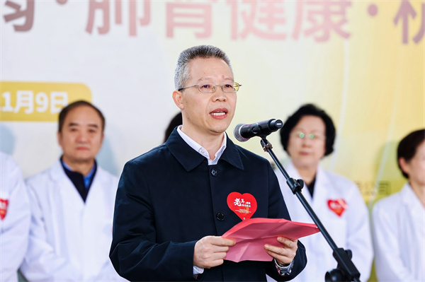 方健国书记.jpg
